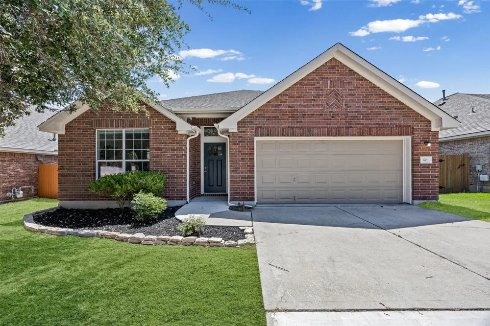 3701 Pine Needle Circle Round Rock, TX 78681