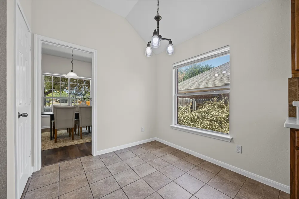 3701 Pine Needle Circle Round Rock, TX 78681