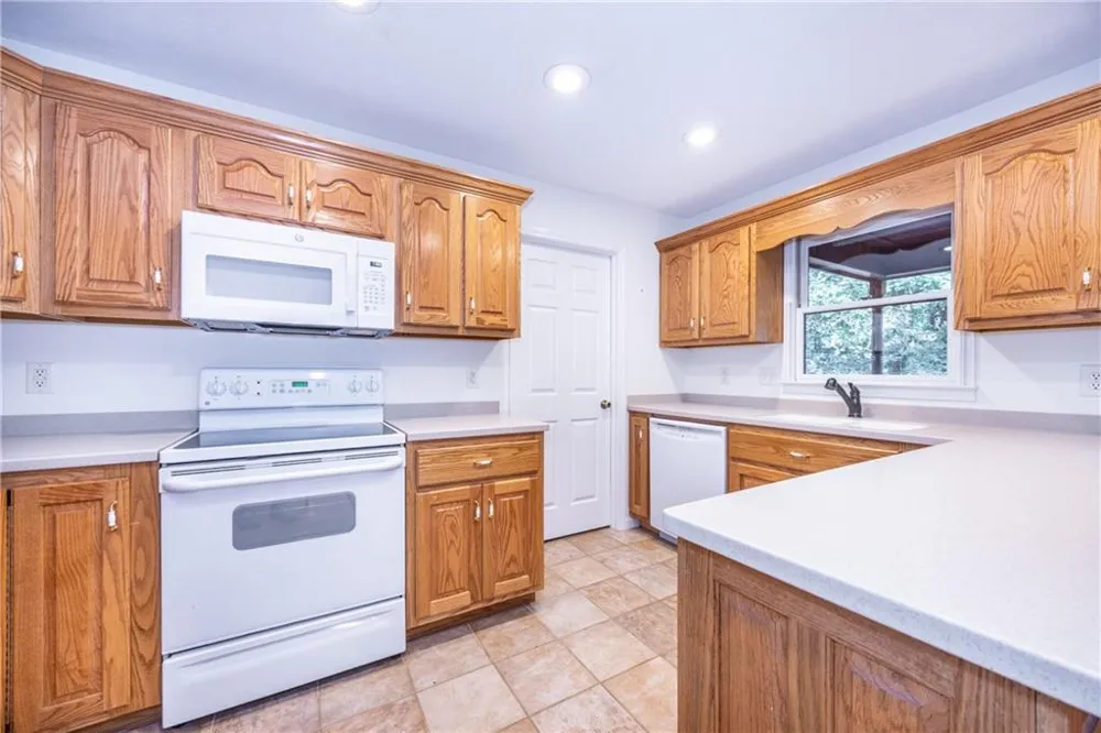 7 Lakeview Circle Ellijay, GA 30536