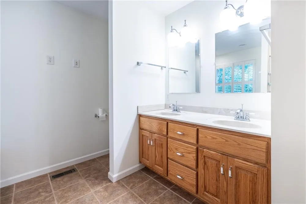 7 Lakeview Circle Ellijay, GA 30536