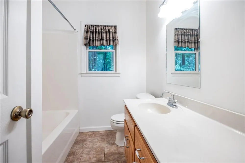 7 Lakeview Circle Ellijay, GA 30536