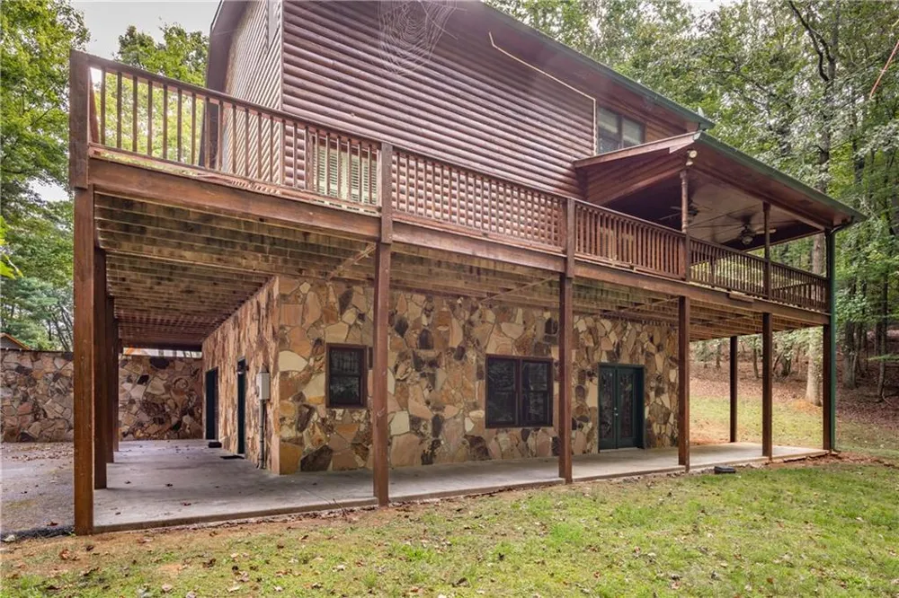 7 Lakeview Circle Ellijay, GA 30536