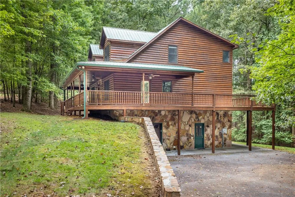7 Lakeview Circle Ellijay, GA 30536