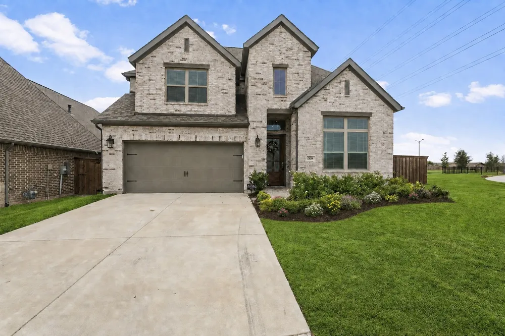 1904 Song Sparrow Lane McKinney, TX 75071