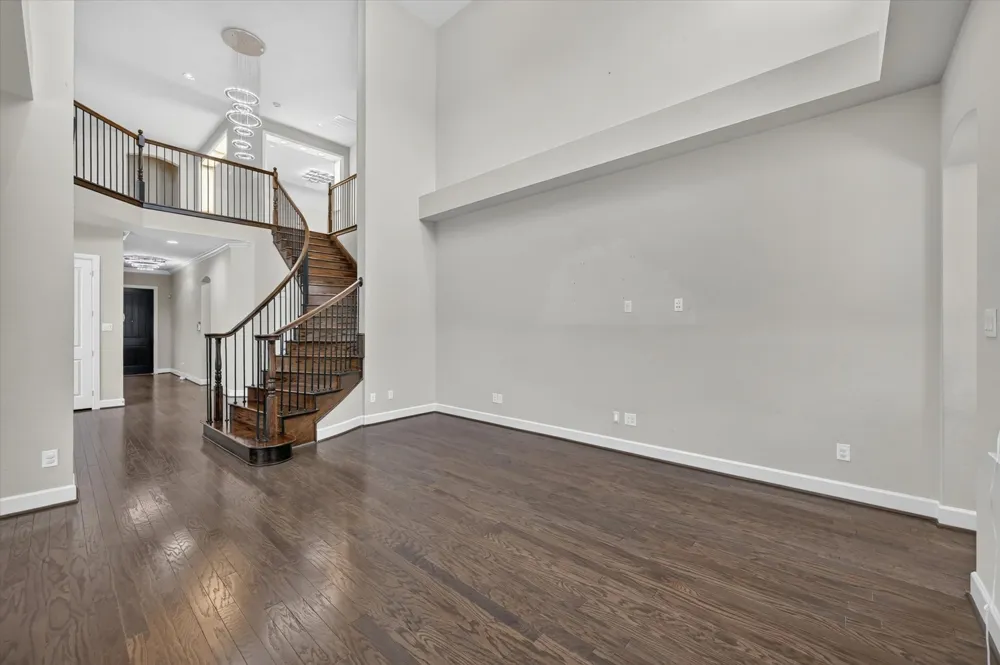 7840 Renderbrook Bend Irving, TX 75063