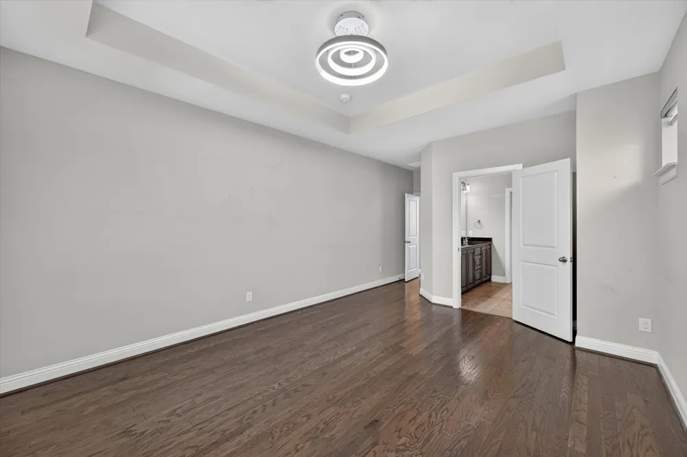 7840 Renderbrook Bend Irving, TX 75063