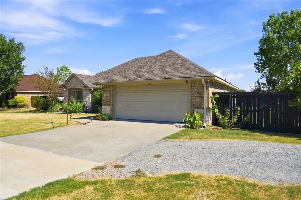 104 Butler Street Savoy, TX 75479