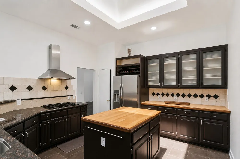 2920 Winding Creek Drive Plano, TX 75023