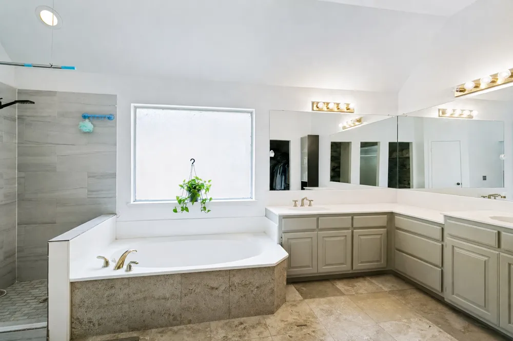 2920 Winding Creek Drive Plano, TX 75023