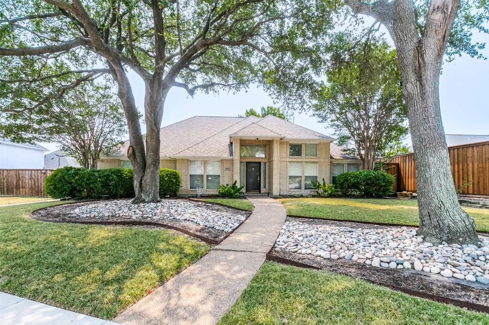 2920 Winding Creek Drive Plano, TX 75023