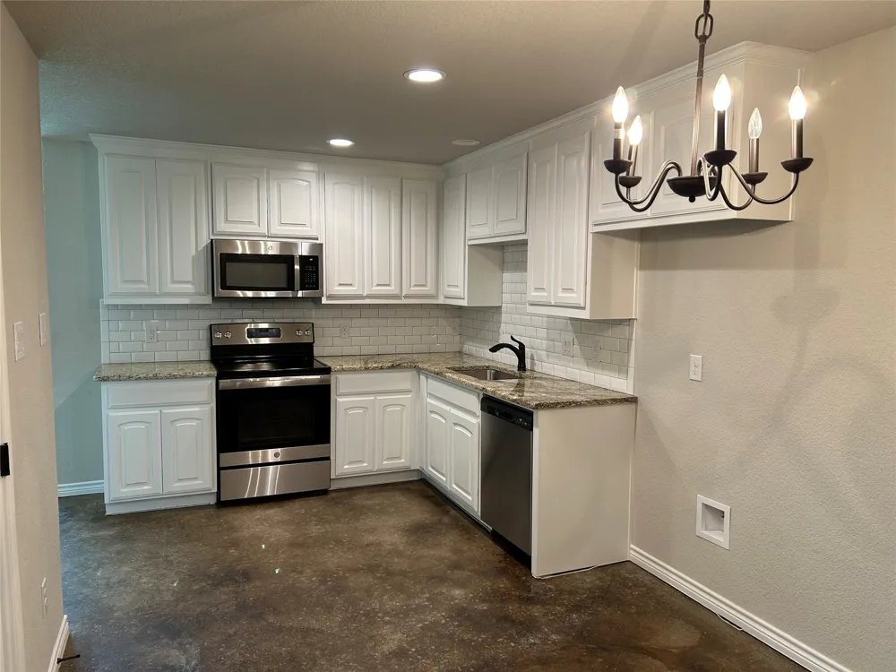 172 Mill Branch Lane Weatherford, TX 76085