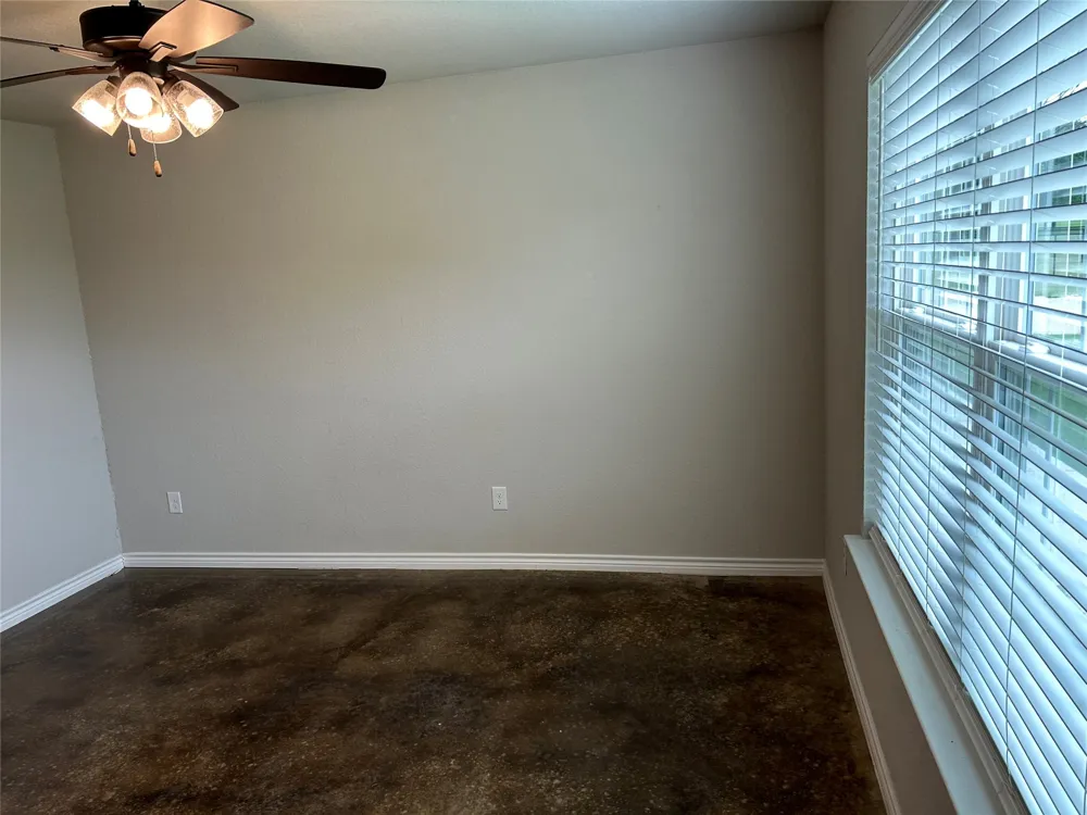 172 Mill Branch Lane Weatherford, TX 76085