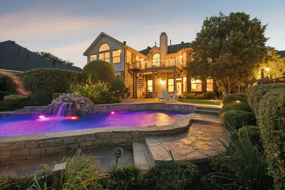 9910 Lincolnshire Lane Rockwall, TX 75087
