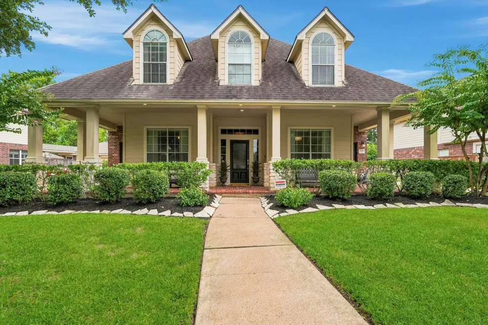 8310 Big Bend Drive Sugar Land, TX 77479