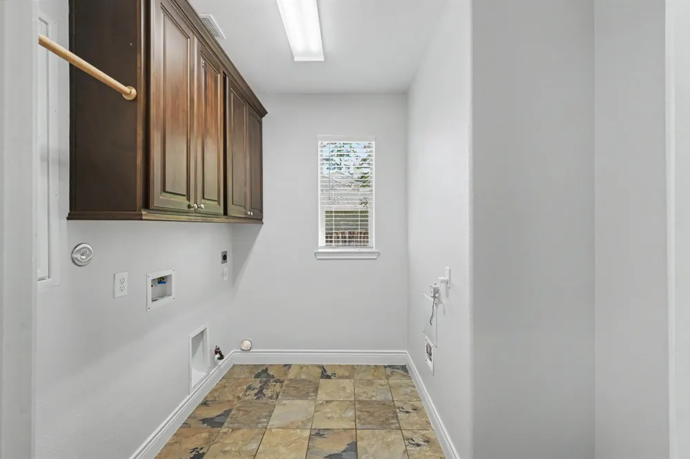 12526 Sharps Lane Magnolia, TX 77354