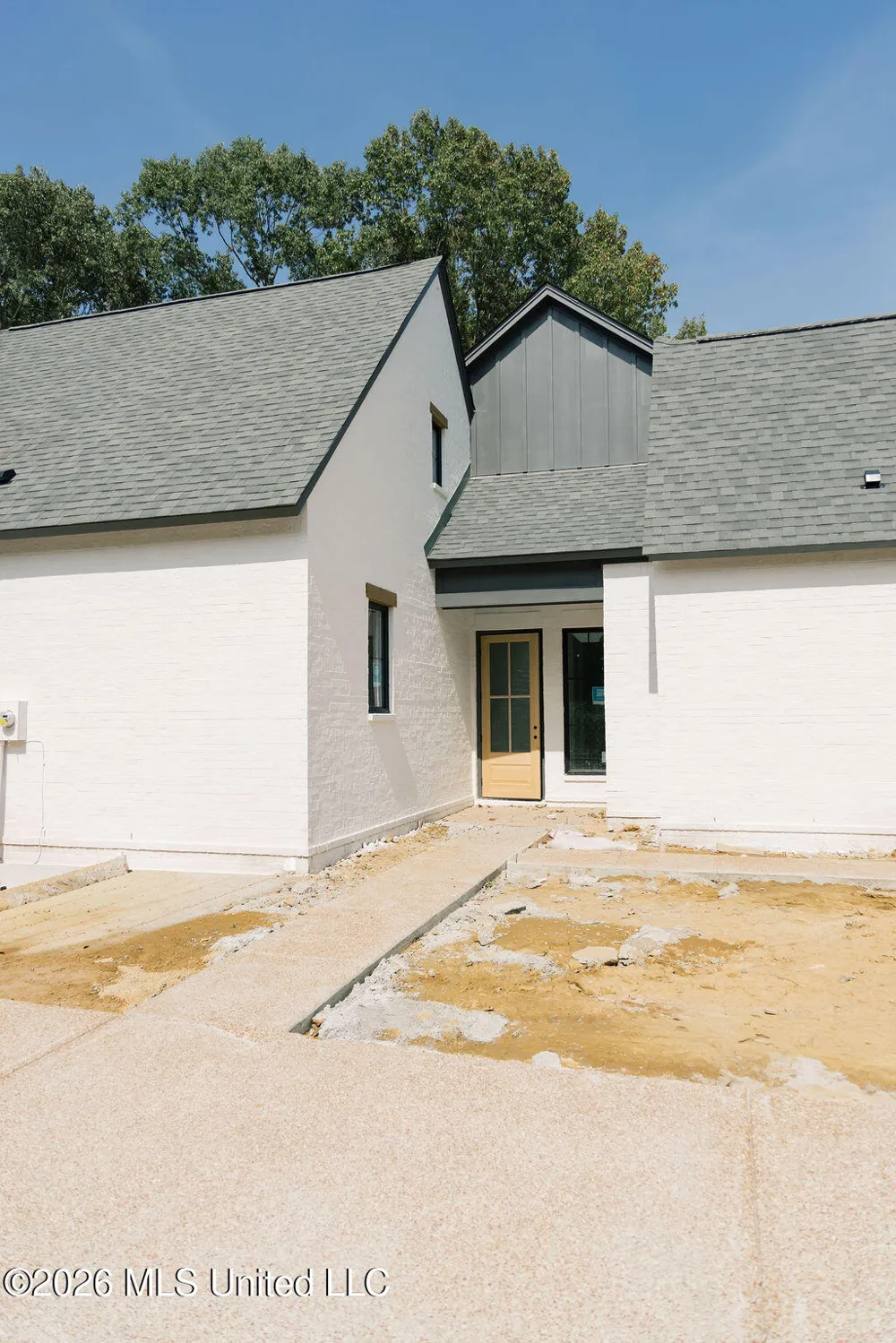 1582 Ella Cove Hernando, MS 38632