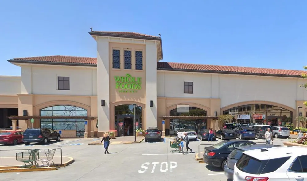 73 Poinsettia Avenue San Mateo, CA 94403