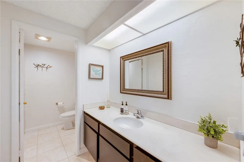 25902 Triton Court Mission Viejo, CA 92691