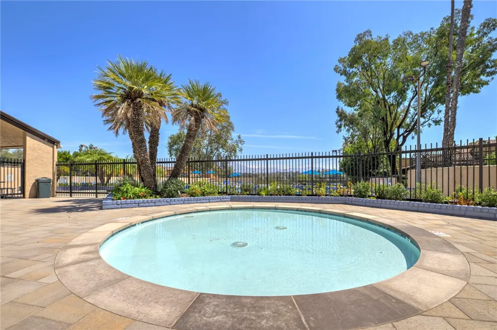 25902 Triton Court Mission Viejo, CA 92691