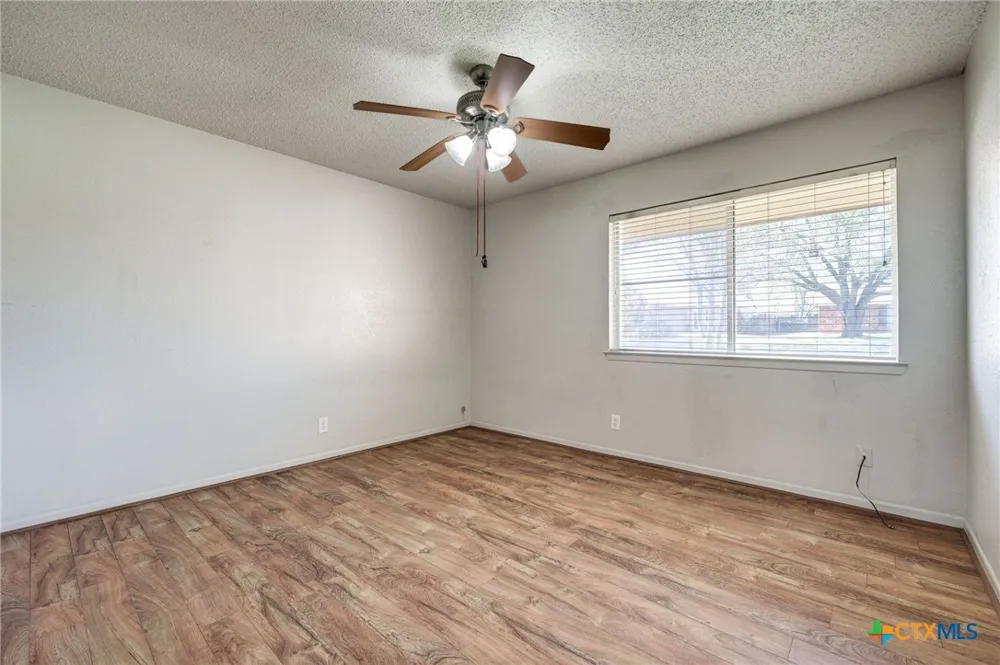 1703 Kingman Road Killeen, TX 76549