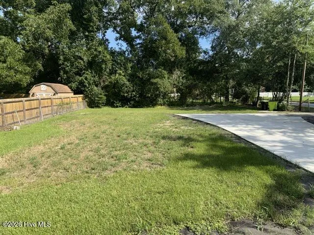 1402 Hazel Avenue New Bern, NC 28560