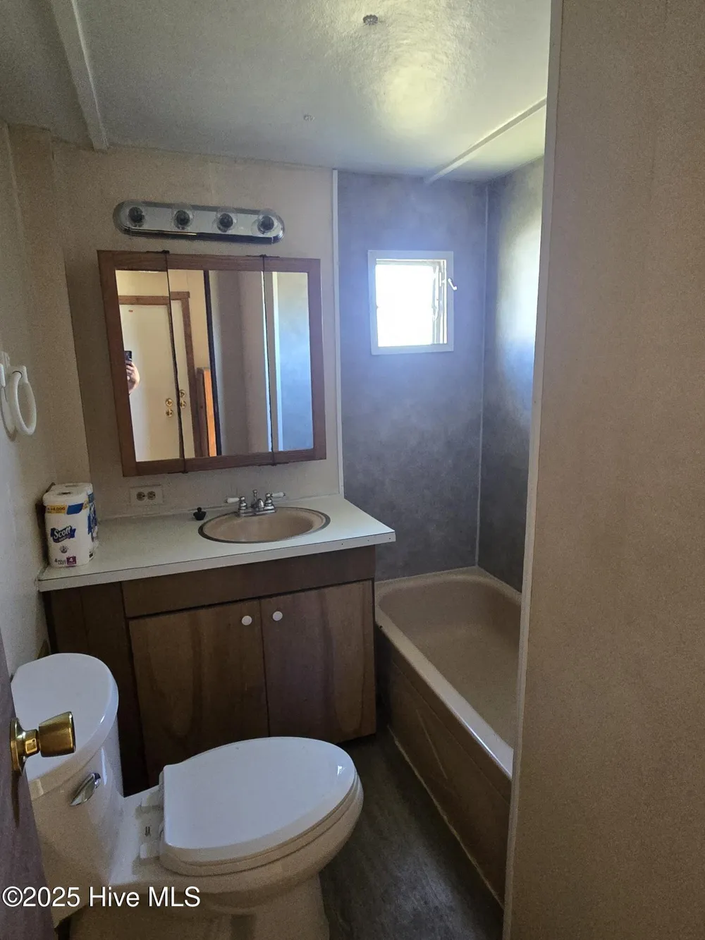 709 Jim Blake Road Jacksonville, NC 28540