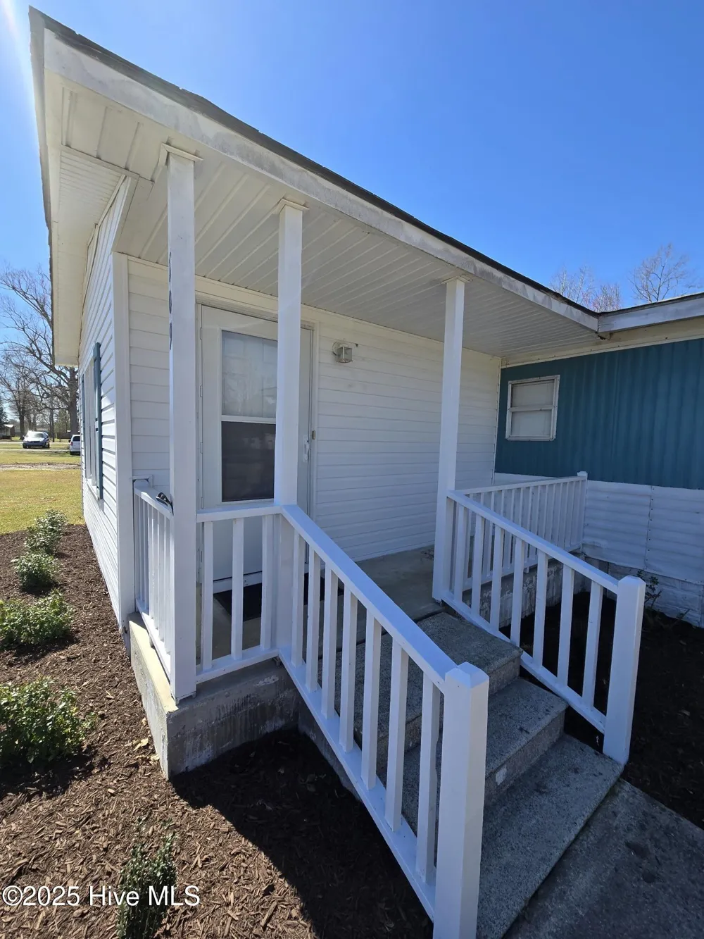 709 Jim Blake Road Jacksonville, NC 28540