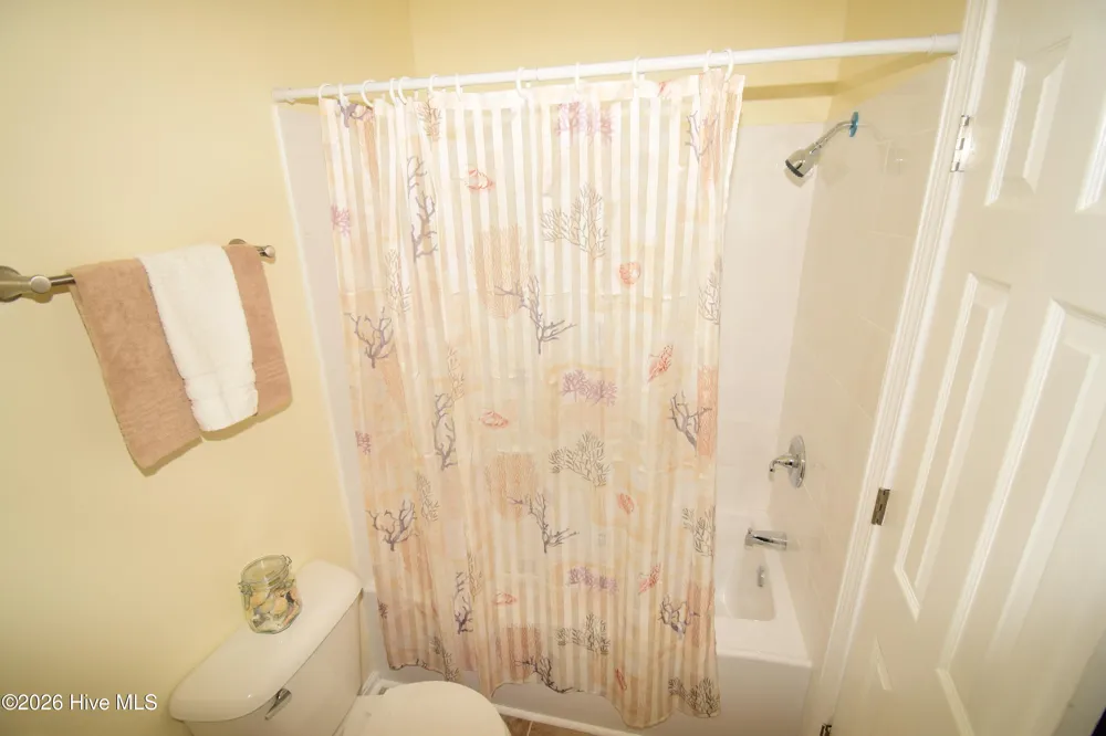 1005 Stillwood Circle Jacksonville, NC 28540