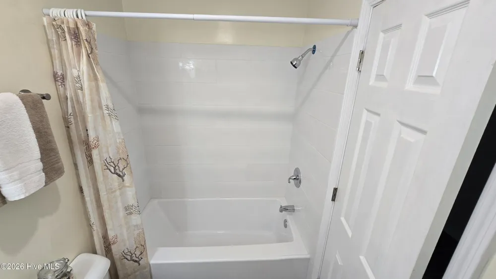 1005 Stillwood Circle Jacksonville, NC 28540