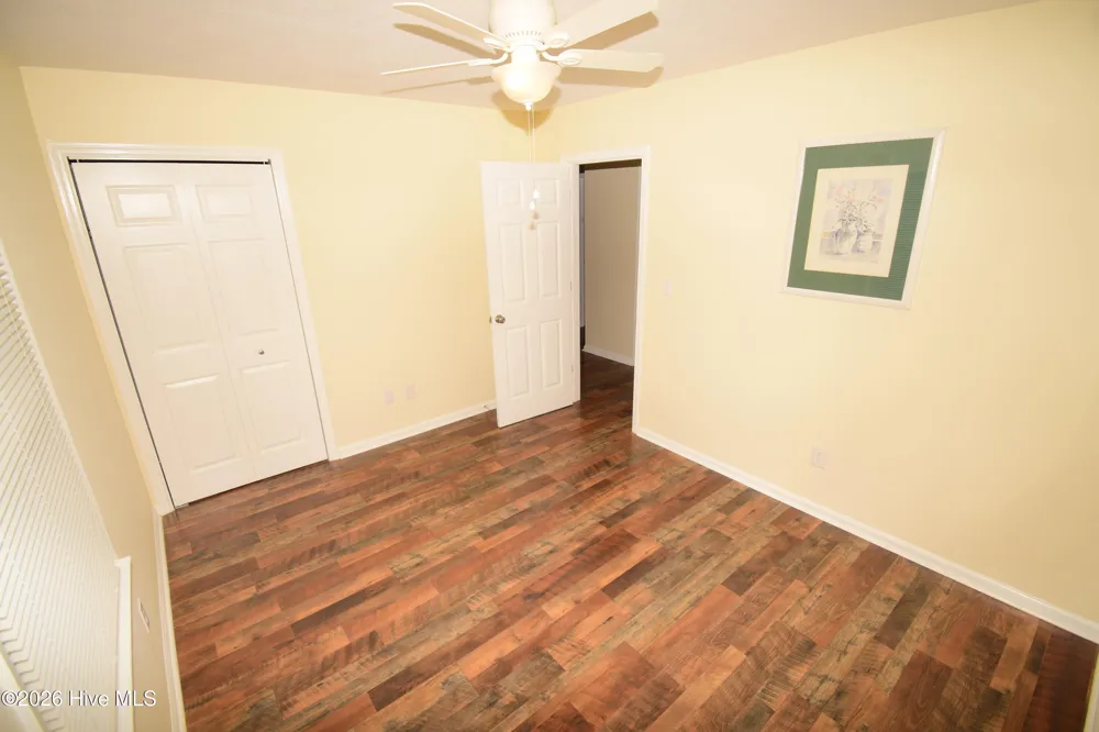1005 Stillwood Circle Jacksonville, NC 28540