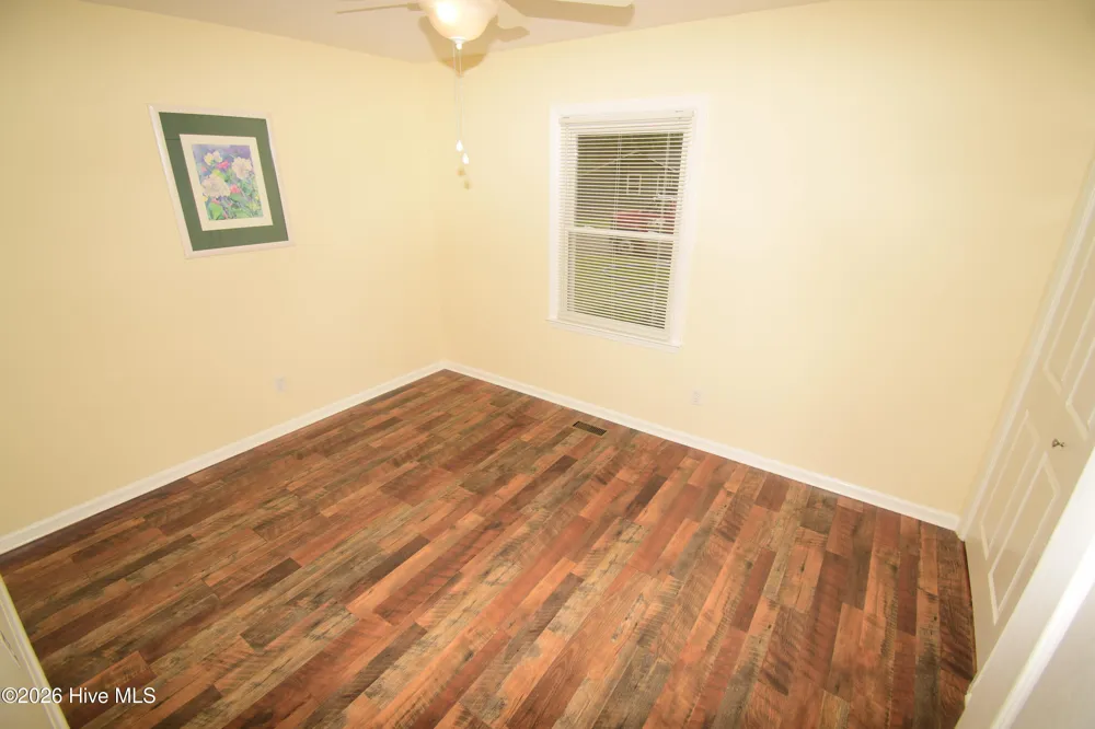 1005 Stillwood Circle Jacksonville, NC 28540