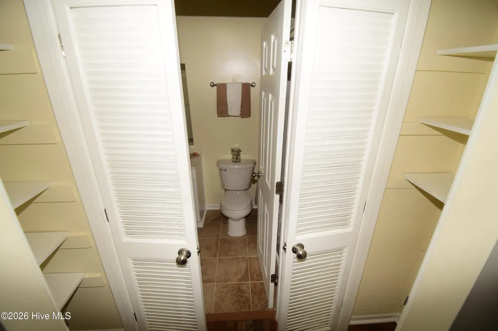 1005 Stillwood Circle Jacksonville, NC 28540