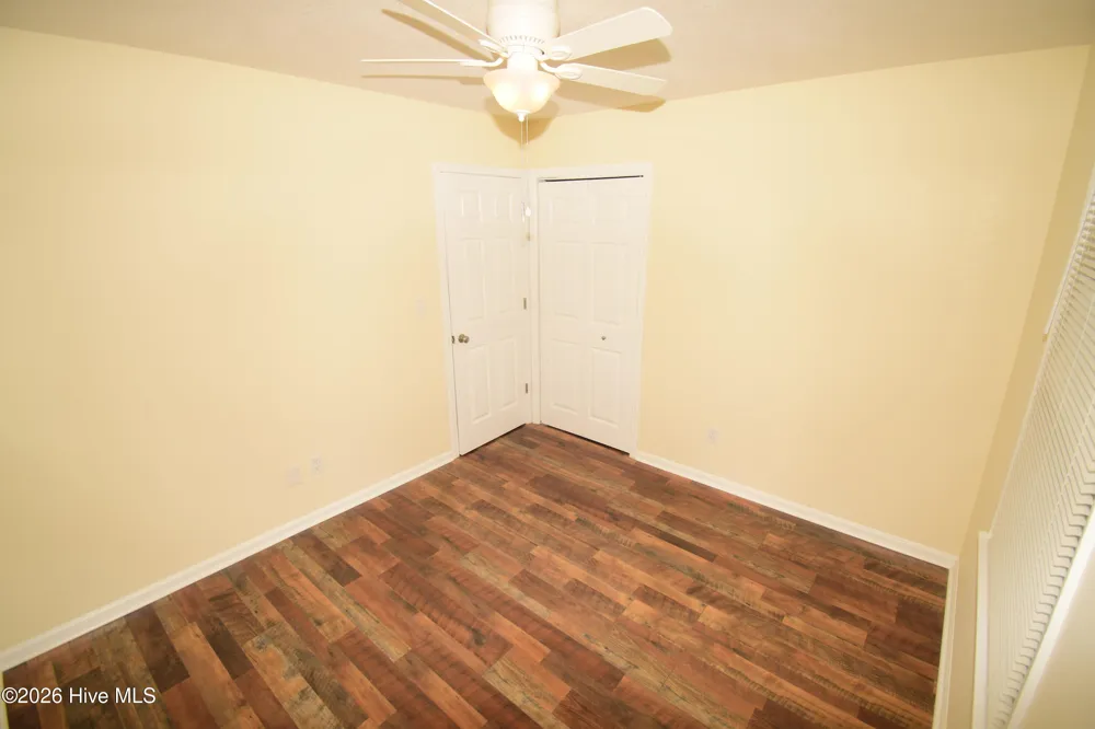 1005 Stillwood Circle Jacksonville, NC 28540