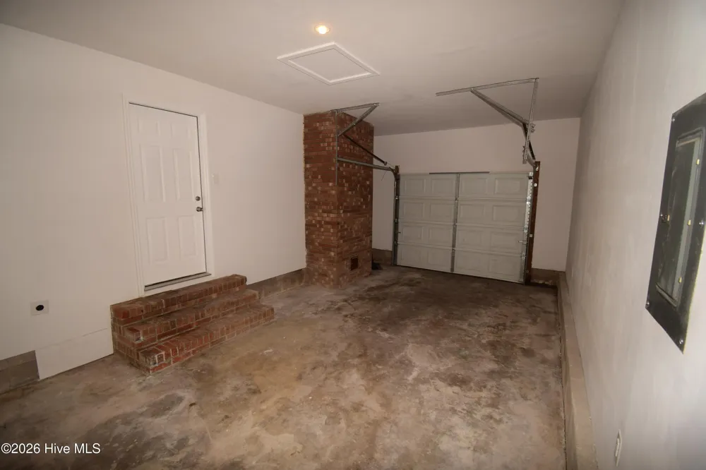 1005 Stillwood Circle Jacksonville, NC 28540