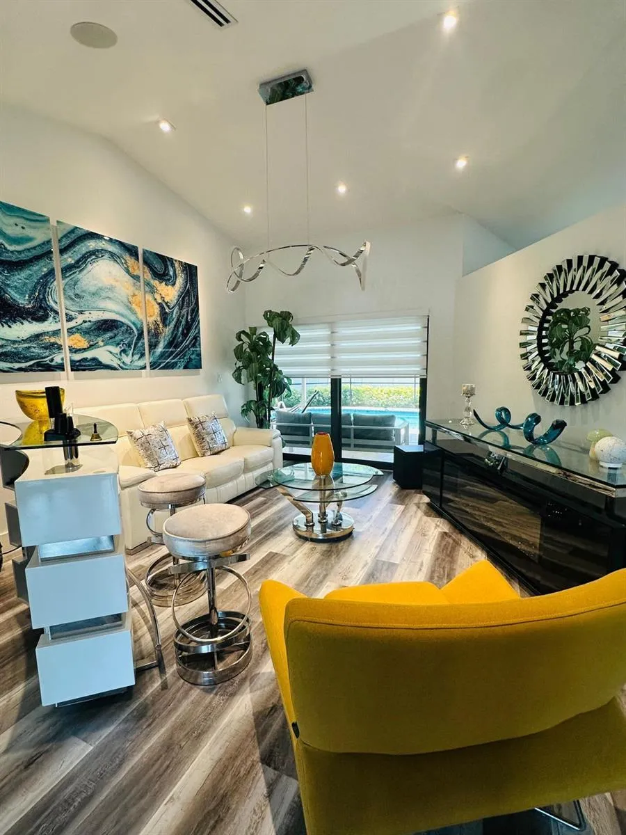 14251 APPALACHIAN TRAIL Davie, FL 33325