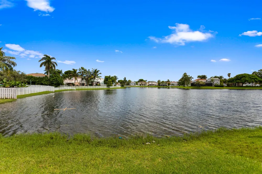 14251 APPALACHIAN TRAIL Davie, FL 33325