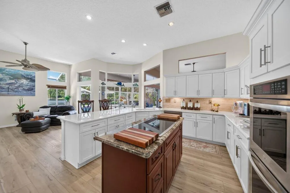 913 SW LIGHTHOUSE DRIVE Palm City, FL 34990