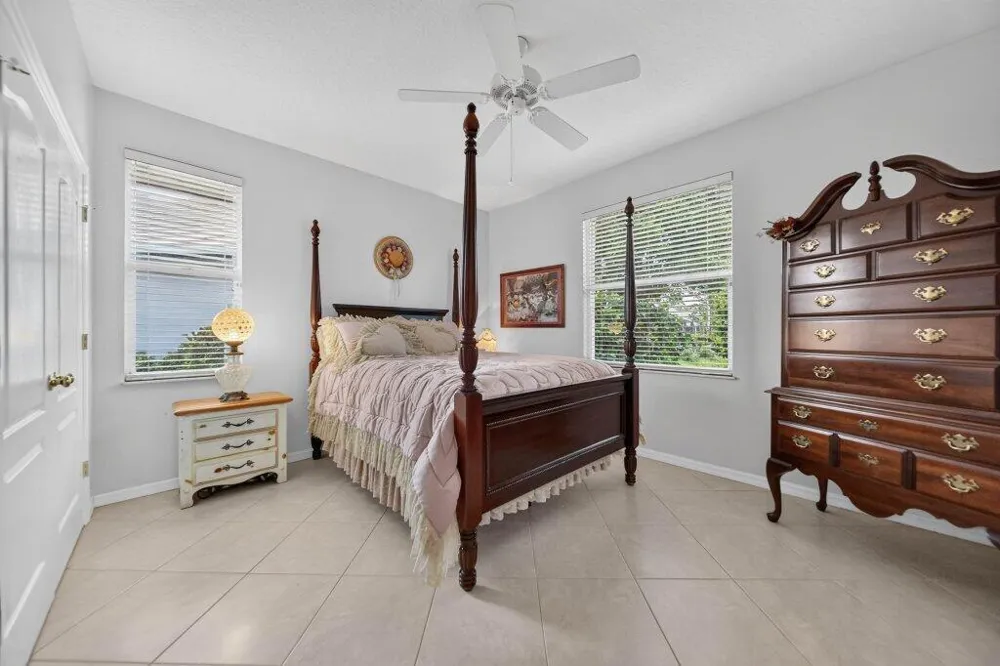 913 SW LIGHTHOUSE DRIVE Palm City, FL 34990