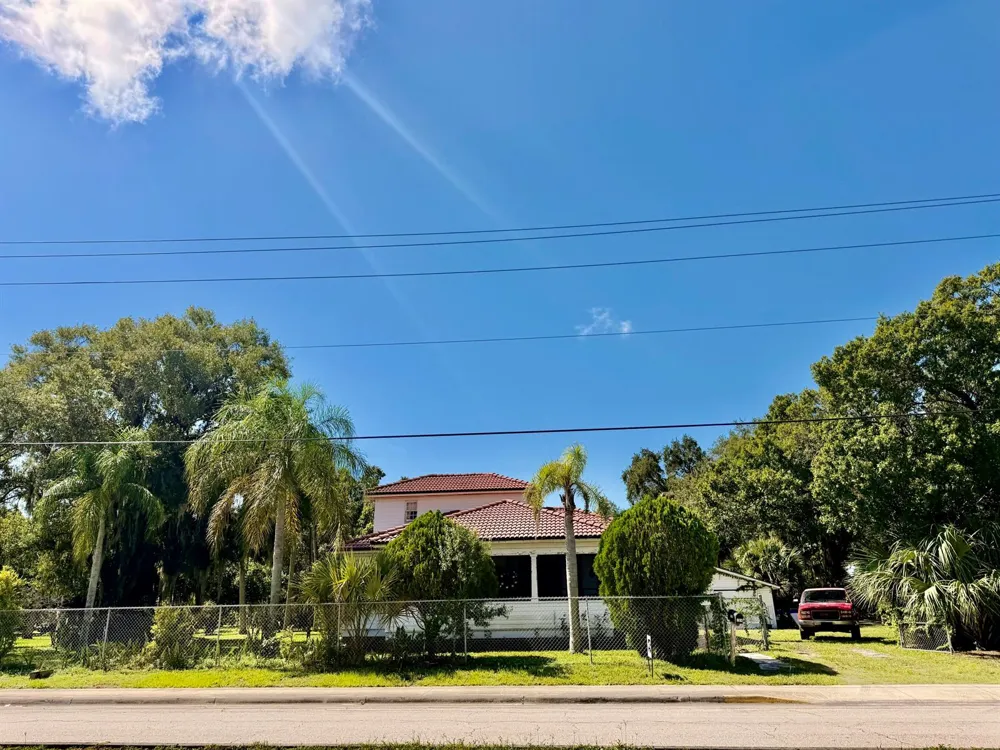 202 SE 4TH STREET Okeechobee, FL 34974