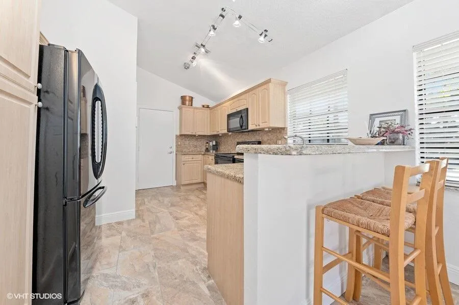 8101 Allspice Drive Boynton Beach, FL 33472