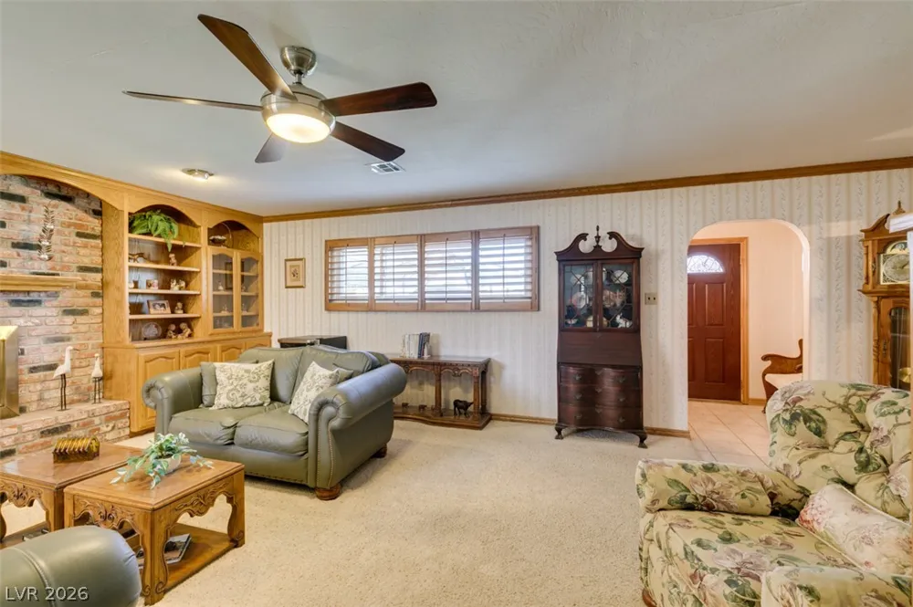 661 Burton Street Henderson, NV 89015