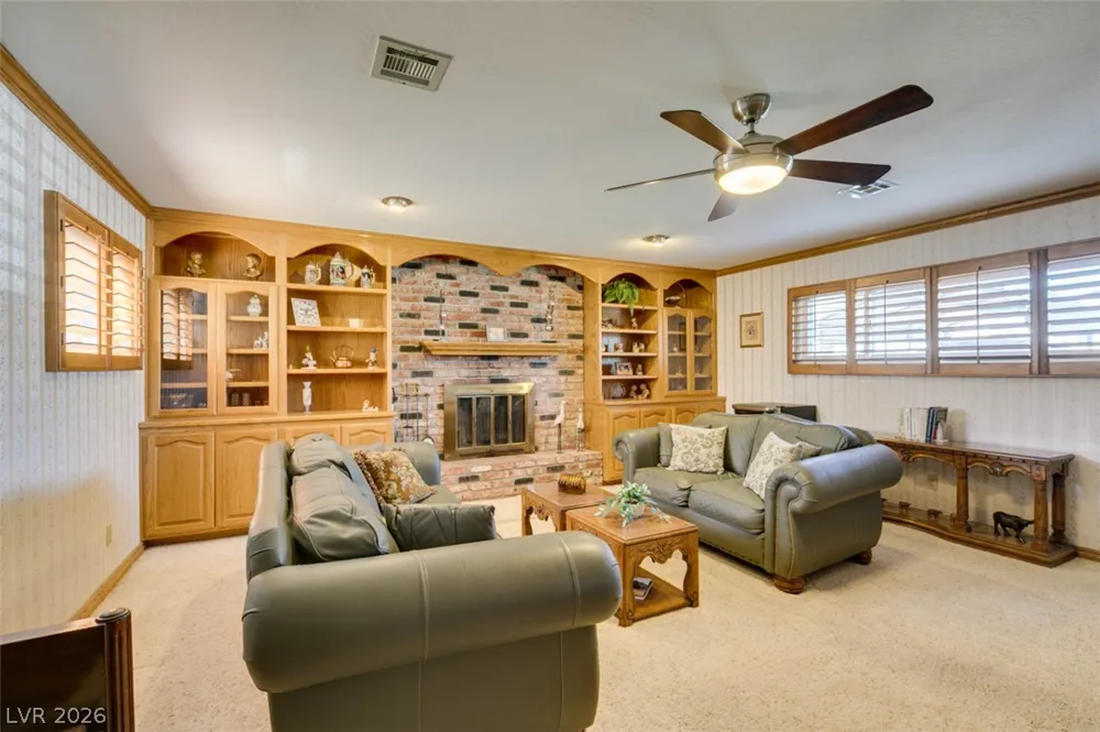 661 Burton Street Henderson, NV 89015