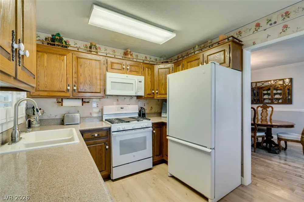 661 Burton Street Henderson, NV 89015