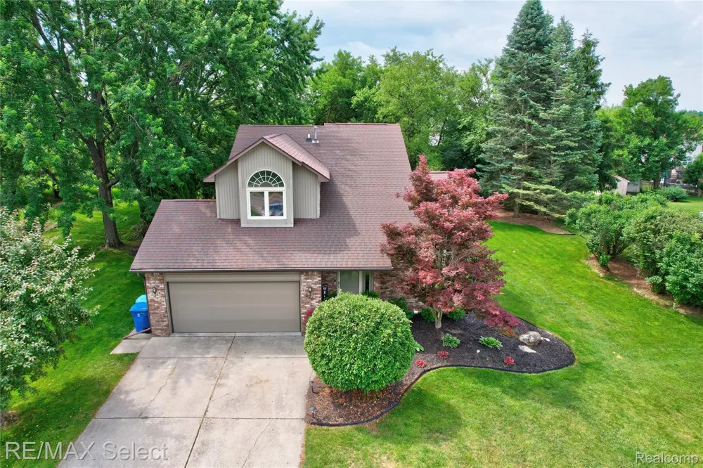 220 E Rolston Road Linden City, MI 48451