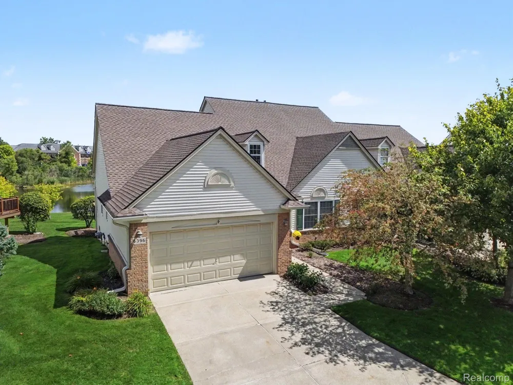 6396 Heron Park Way Independence Charter Township, MI 48346