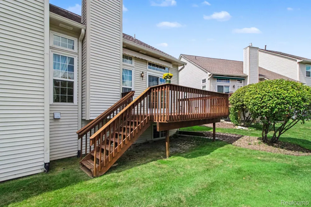 6396 Heron Park Way Independence Charter Township, MI 48346