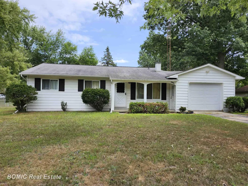 11220 Langdon Drive Vienna Charter Township, MI 48420