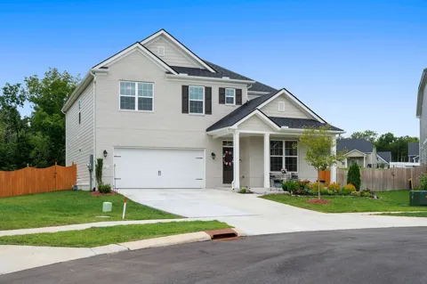 1127 Aster Pl