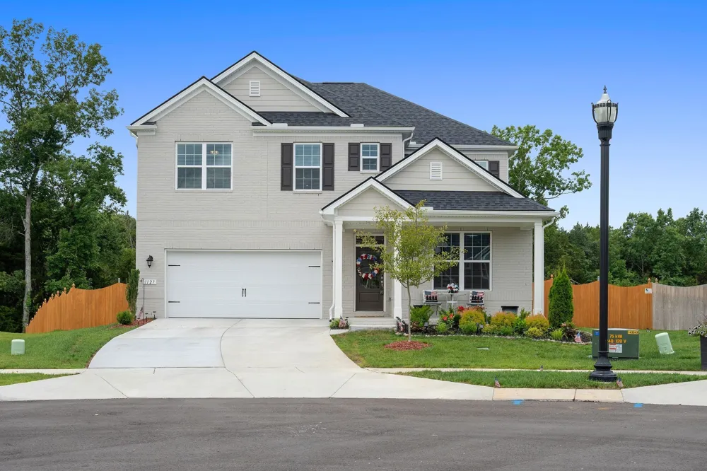 1127 Aster Pl Mount Juliet, TN 37122