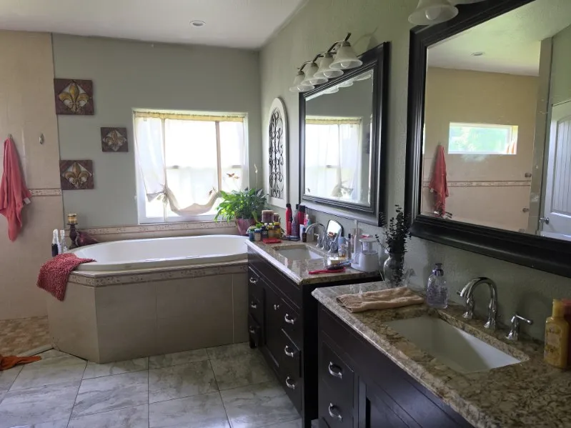 202 Private Road 4464 Rockdale, TX 76567